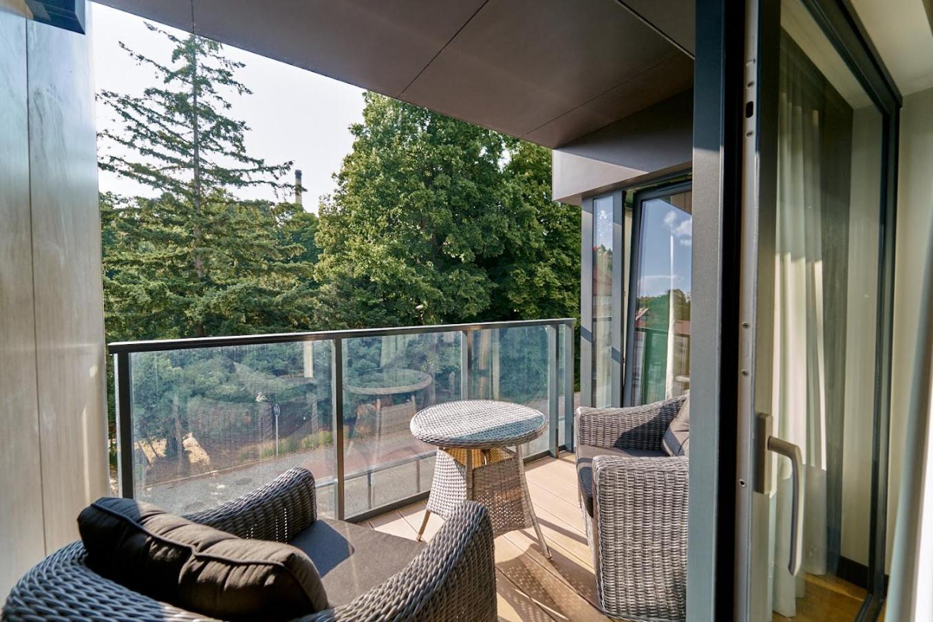 Laguna Ogrody Pieniawskie 33 Emerald Vip-Z Balkonem Поляница-Здруй Экстерьер фото